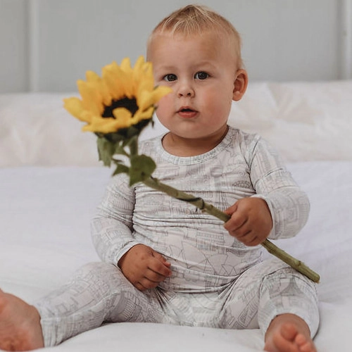 peekaboobaby293812